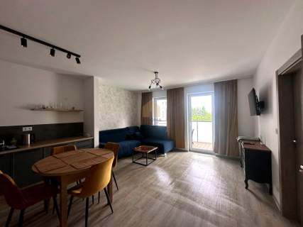 Nowoczesny apartament nad morzem/ 2 pokoje/ garaż