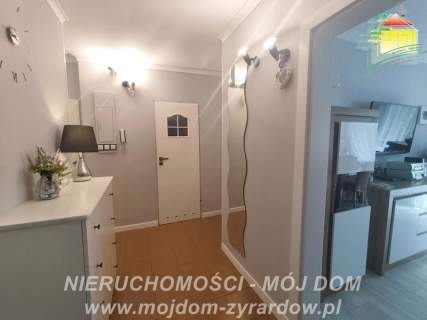 Funkcjonalne, zadbane M-4 na 1 piętrze.