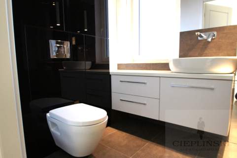 APARTAMENT NA POWSTAŃCÓW ŚLĄSKICH