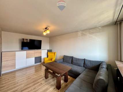 Dwupokojowe M - 51 m po remoncie balkon