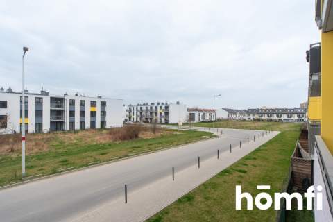 3-POKOJOWE Z BALKONEM, KLIMATYZACJĄ I GARDEROBĄ