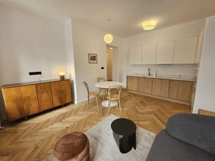 3 pokoje, balkon - Szczytnicka 29, obok Pasażu