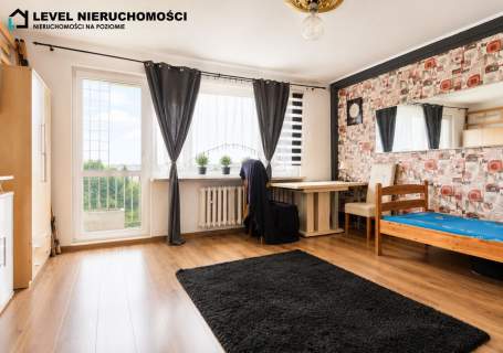 Kawalerka z dużym balkonem