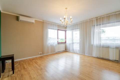 Apartament z tarasem i panoramą przy Poznańskiej