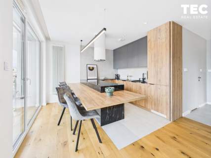 Dom przy Filharmonii Opolska 10 duży balkon
