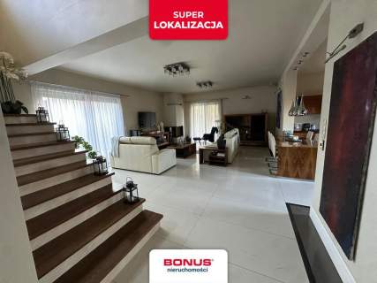 Komfortowy dom 185m2 przy jeziorze
