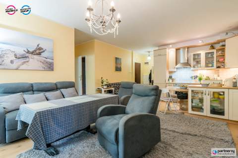 Sopot Górny słoneczne 3-pokojowe z dużym balkonem 