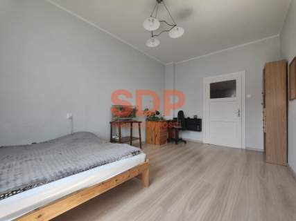 2 pokoje 68 m2 Balkon Osobna kuchnia Blisko centrum 