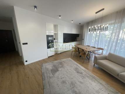 Łazienki Królewskie ,apartament 5 minut spacerem
