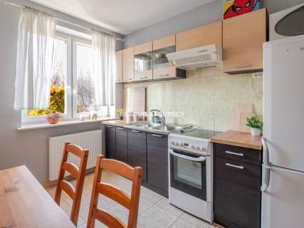 Zadbane 2 pokoje z balkonem Spokojne osiedle