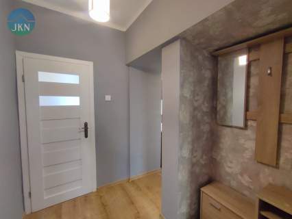 BEZCZYNSZOWE 52 m2 po gruntownym remoncie.