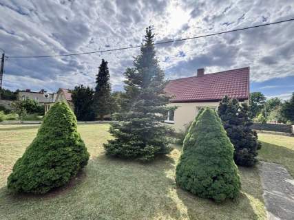 DOM 62m2 wraz z działką 687 m2 w spokojnej okolicy
