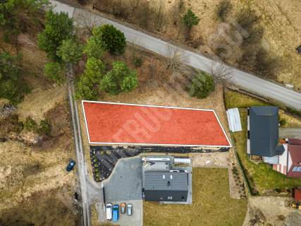 Krzeszów działka budowlana 870 m2. Polecamy