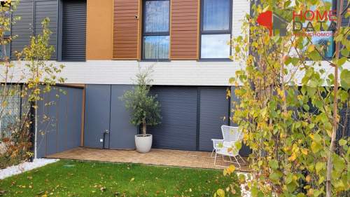 Do najmu dom z tarasem na dachu
