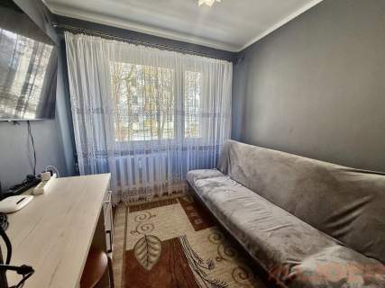 Parter / 2 pokoje / balkon