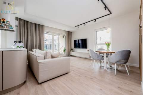 Luksusowy apartament z prywatnym ogrodem w prestiż