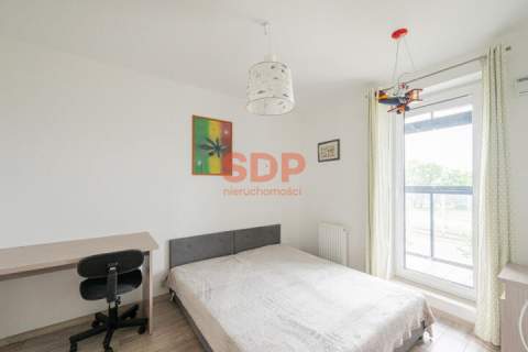 Dwa pokoje z oddzielną kuchnią w Pixel House