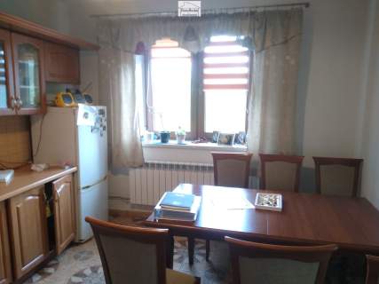 Dom i garaż , pomiędzy Busko-Zdrój a Stopnica , sprzedam . tel...
