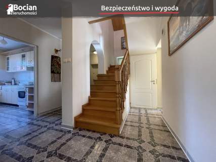 Przestronny dom w cichej okolicy- Juszkowo 