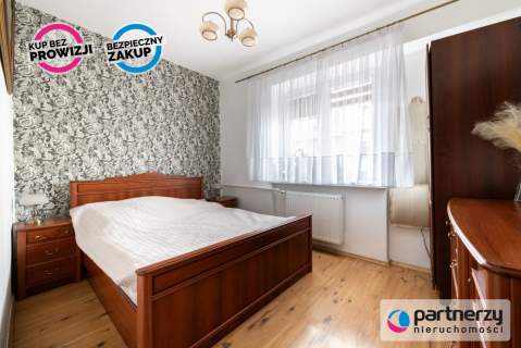 Dom 375 m2 10 min od plaży Kępa Redłowska
