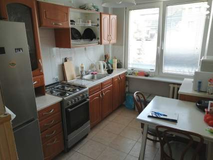50,09 m2 w centrum 2 pokoje osobna kuchnia