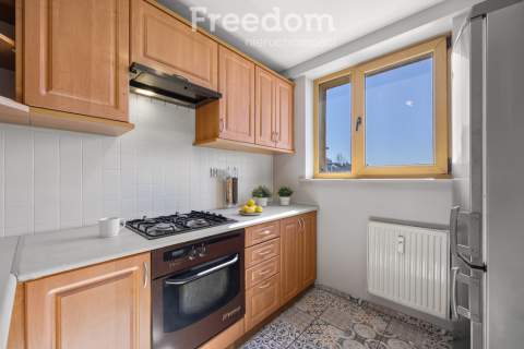 2 pokoje 37,2 m Balkon 2 piwnice Centrum