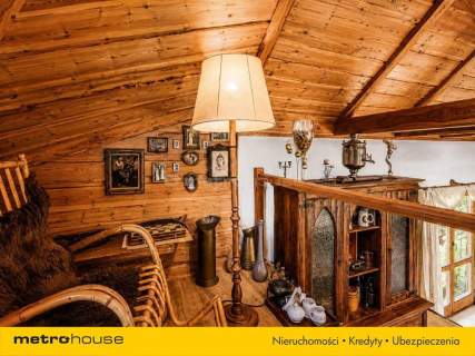 Nieruchomość komercyjna na sprzedaż, 307,04 m2, Lipa