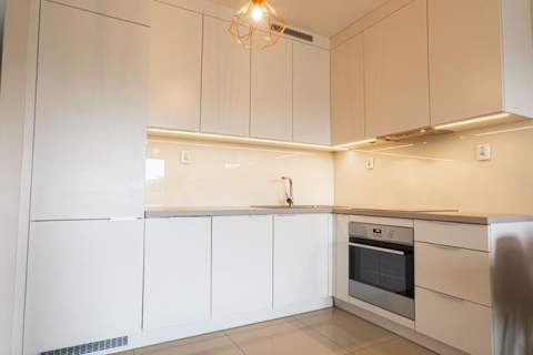 2 pokoje, balkon, komórka, klima - Dmowskiego 19D