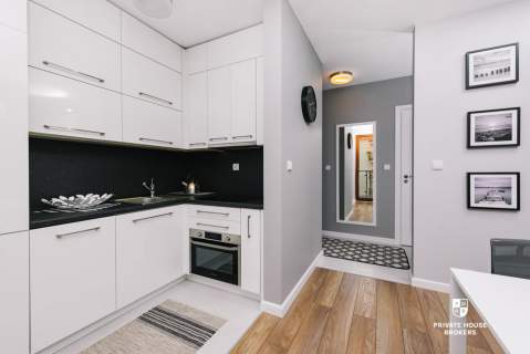 2pok M, balkon, m postojowe ul Żabiniec, Krowodrza