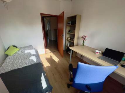 BRONOWICE, pokój w domu z ogrodem, internet