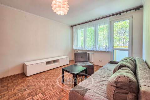 ul. Cynowa / Balkon / Rozkład / Media Miejskie
