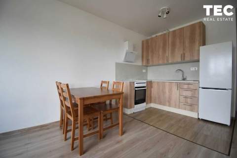 2 pokoje 46 m Garderoba Balkon Powstańców
