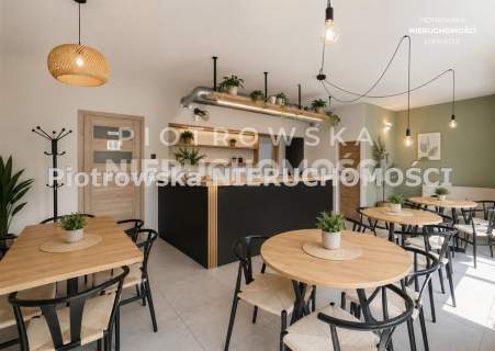 Nieruchomość komercyjna na sprzedaż, 165 m2, Zduńska Wola
