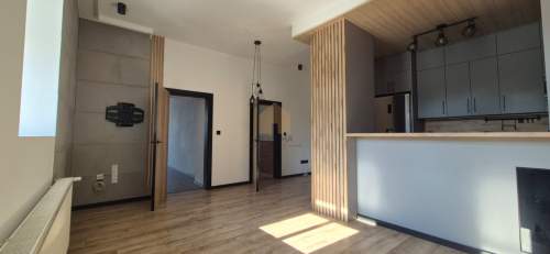 88m2 / Parter/Piękna kamienica ogródek z altaną