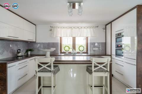 Blisko plaży- pensjonat 10 apartamentów basen 