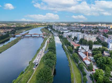 Pierwsza linia Odry 2 oddzielne pokoje Balkon