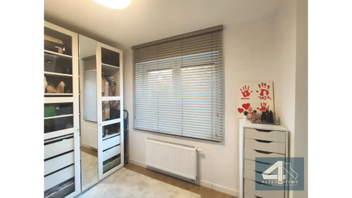 Dwupoziomowy apartament z dużym ogrodem