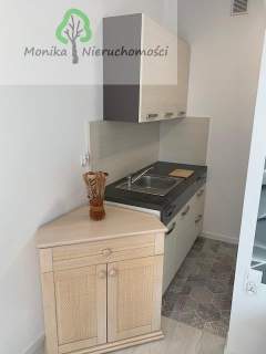 Kawalerka nad Wisłą z własnym miejscem postojowym