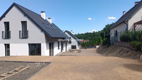 Nowe domy zabudwa bliźniaczej Zabierzów