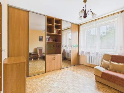 2 pokoje - wysoki parter - duży balkon z widokiem
