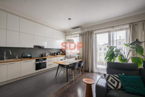 2 pokojowy apartament z dużym tarasem na osiedlu Belvedere.