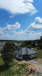 Dom/stan surowy zamknięty /ocieplenie /Strawczyn
