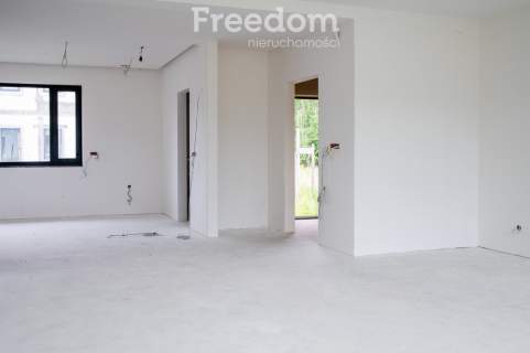 Dom jednorodzinny, wolnostojący Zdziechów 145m2