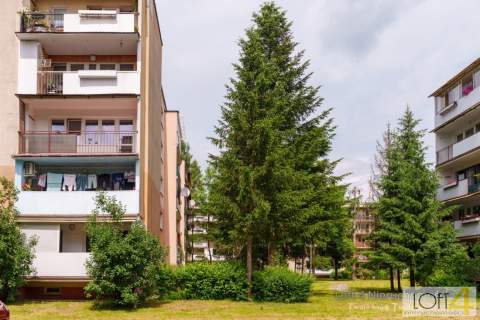 Ciche mieszkanie na parterze wśród zieleni - 60 m2