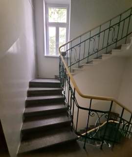 Ul Lea Przestronny lokal biurowy 70m2 do wynajęcia