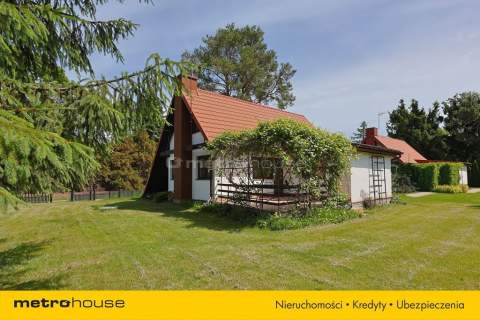 Dom letniskowy nad Narwią k. Serocka