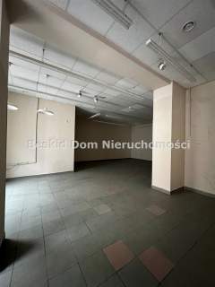 Nieruchomość komercyjna do wynajęcia, 140 m2, Bielsko-Biała