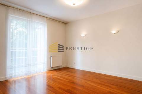 Apartament z basenem i fitness