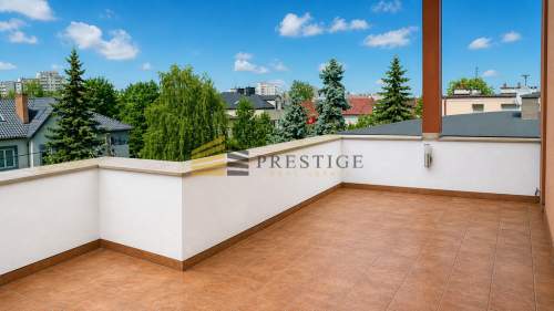 Prestigious Location Neighberhood Modern House