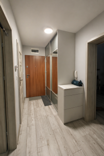 46m2 z oddzielną kuchnią, garaż, winda, balkon, Marchołta